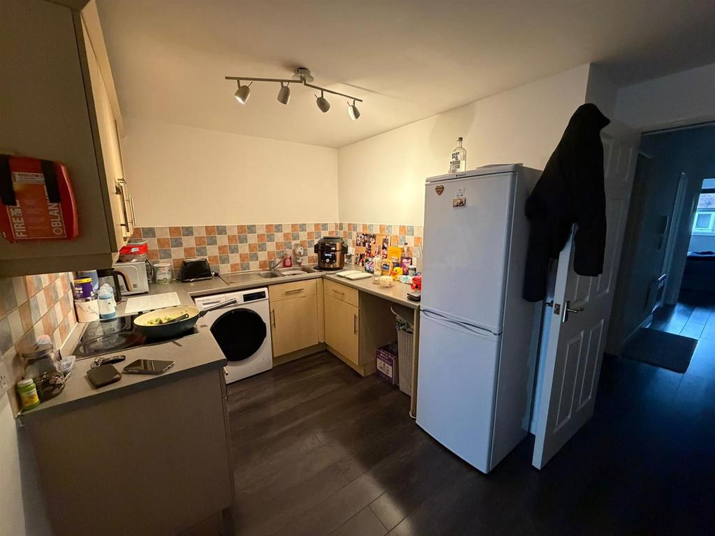 Lounge/Kitchen