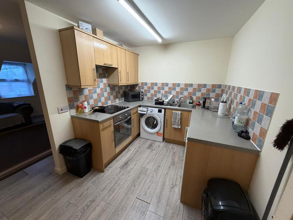 Lounge/Kitchen