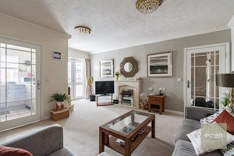 undefined, King Street, Kings Lodge, ME14