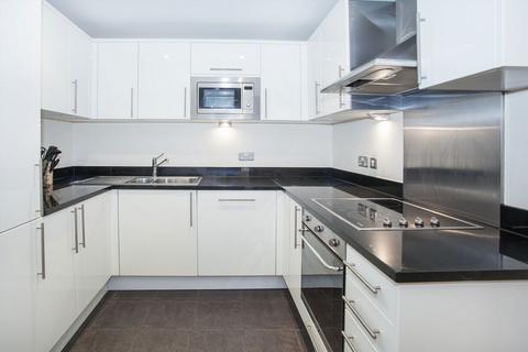 2 bedroom flat for sale, Drayton Park, London N5