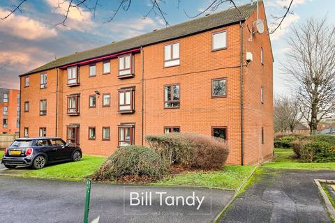 undefined, Maxwell Close, Lichfield, WS13