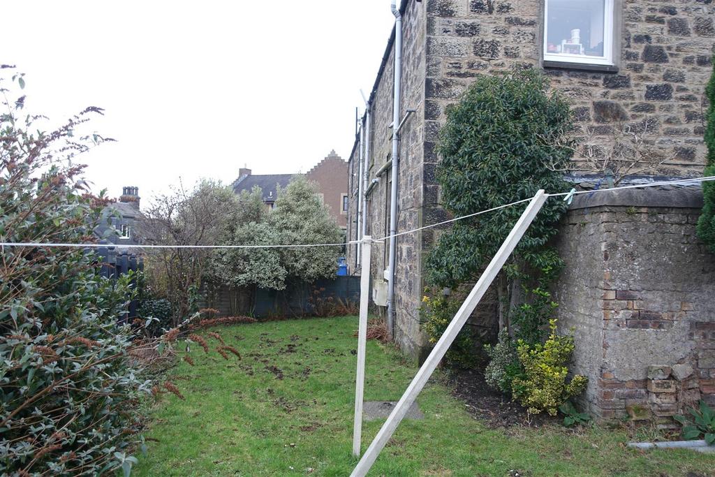 Outside 2.jpg