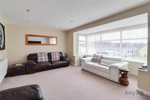 3 bedroom detached house for sale, Camdale View, Ridgeway, Sheffield, S12