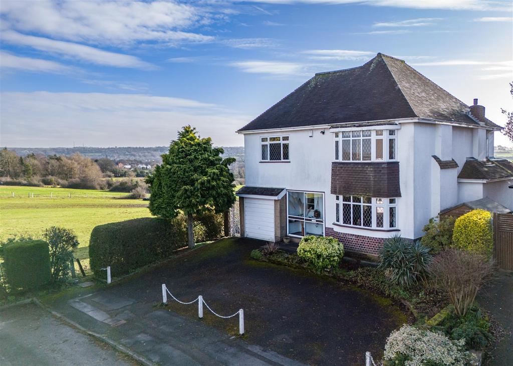1 Foxlands Avenue-drone-01.jpg