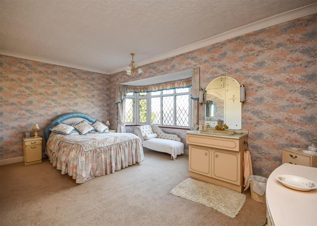 1 Foxlands Avenue-25.jpg