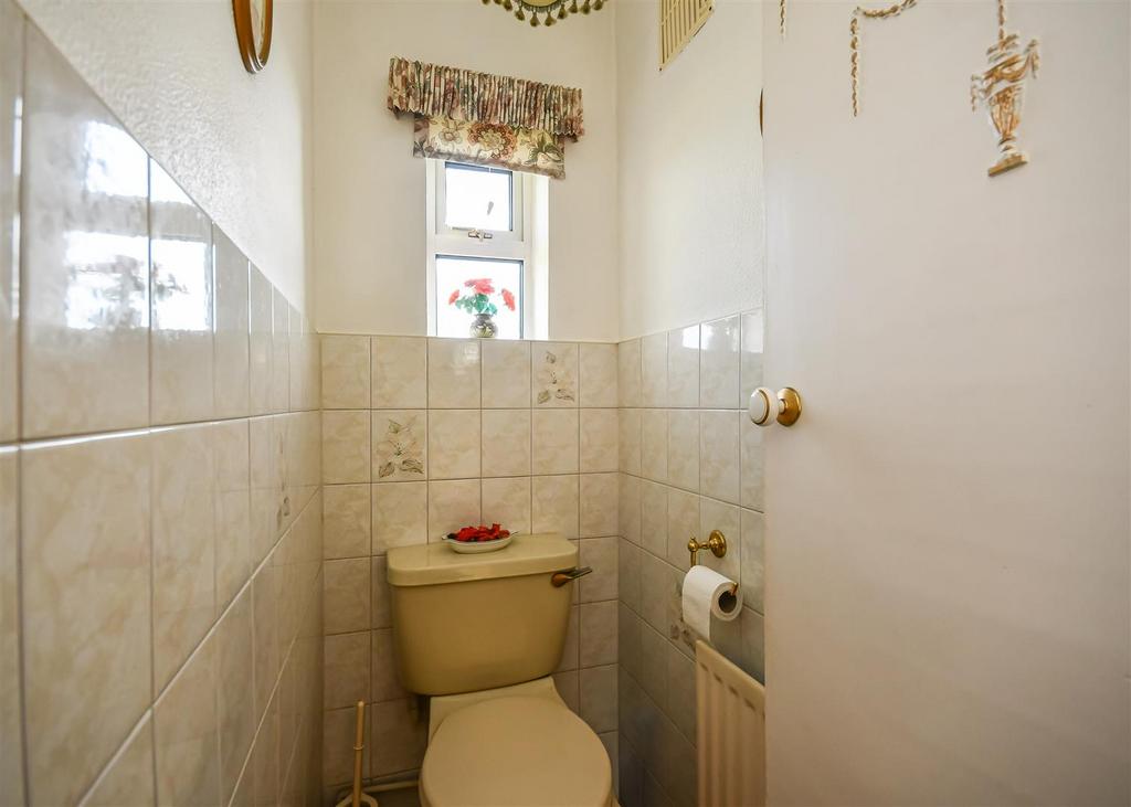 1 Foxlands Avenue-29.jpg