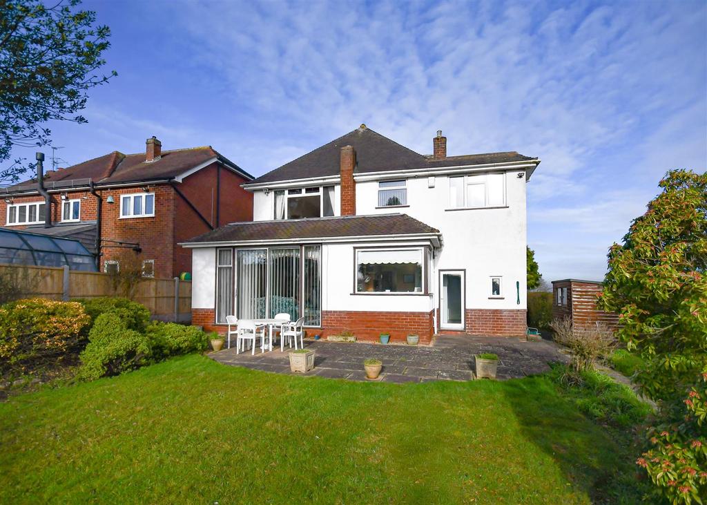 1 Foxlands Avenue-17.jpg