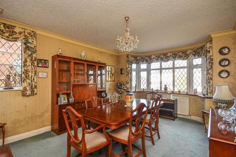 undefined, Foxlands Avenue, Wolverhampton