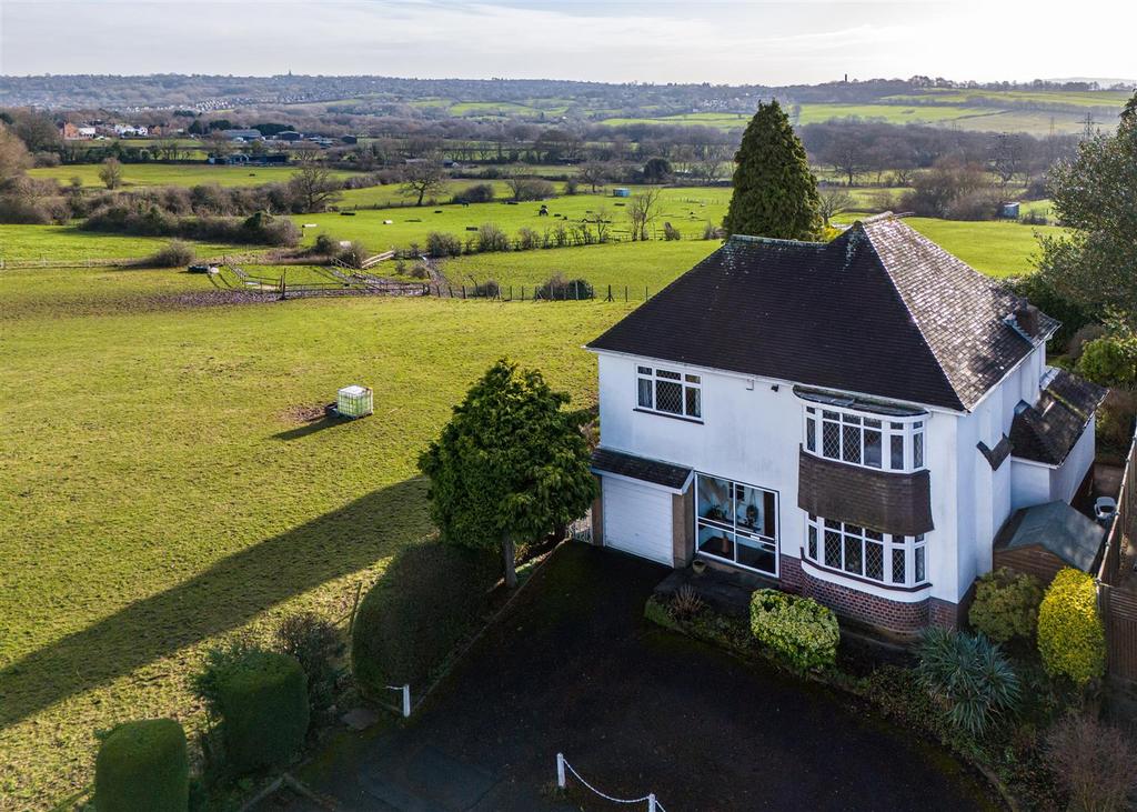 1 Foxlands Avenue-drone-02.jpg