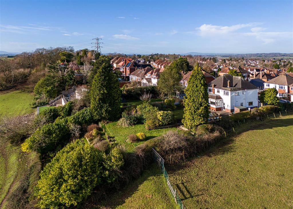 1 Foxlands Avenue-drone-06.jpg
