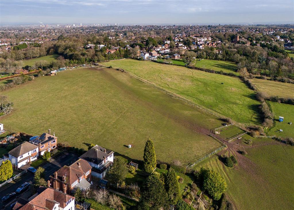 1 Foxlands Avenue-drone-12.jpg