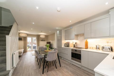 undefined, Savoy Close, Hemel Hempstead, Hertfordshire, HP2 4DL