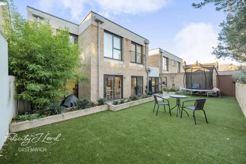 undefined, Davison Close, Greenwich