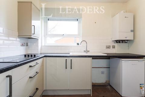 2 bedroom flat to rent, Drayton Crescent, CW1