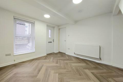 undefined, Bond Street, Aberdare, CF44