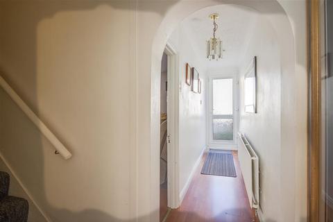 3 bedroom semi-detached house for sale, Southbridge Road, Croydon