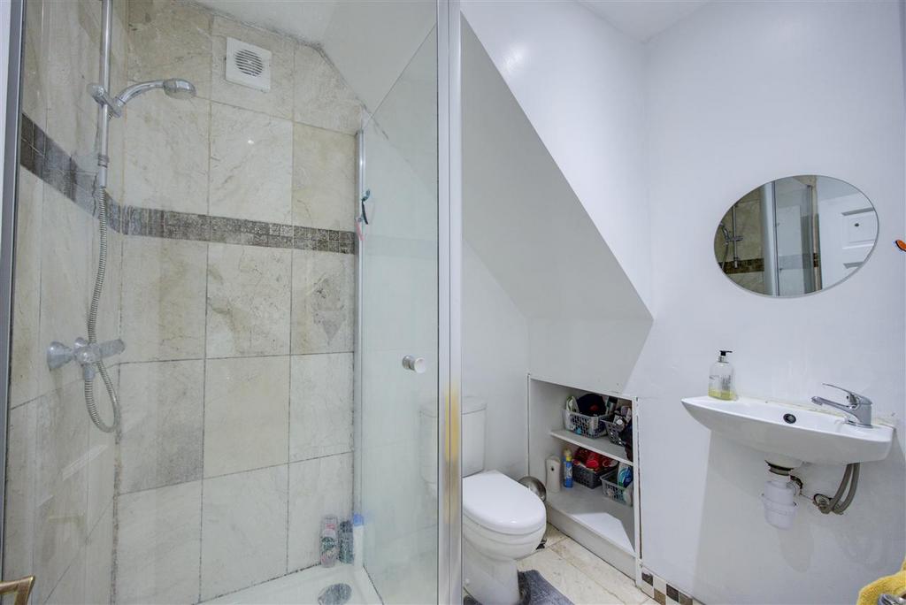 En suite shower room