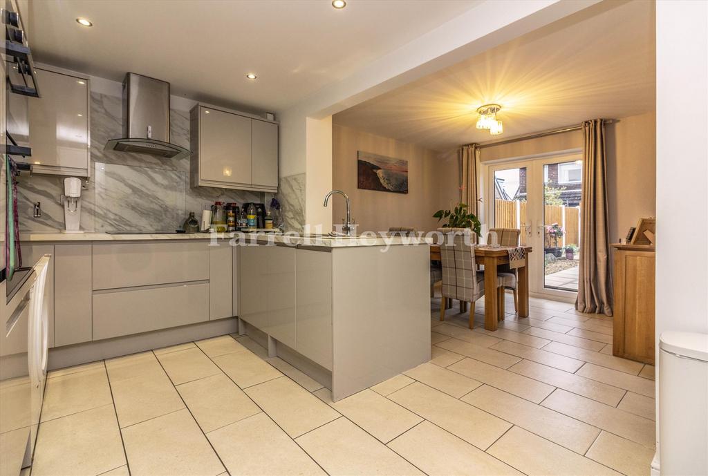 Kitchen b