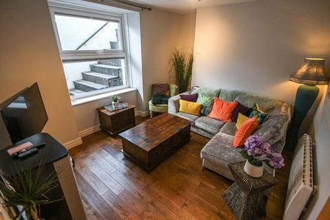 undefined, 1 Bed Flat on Marine Terrace, Aberystwyth