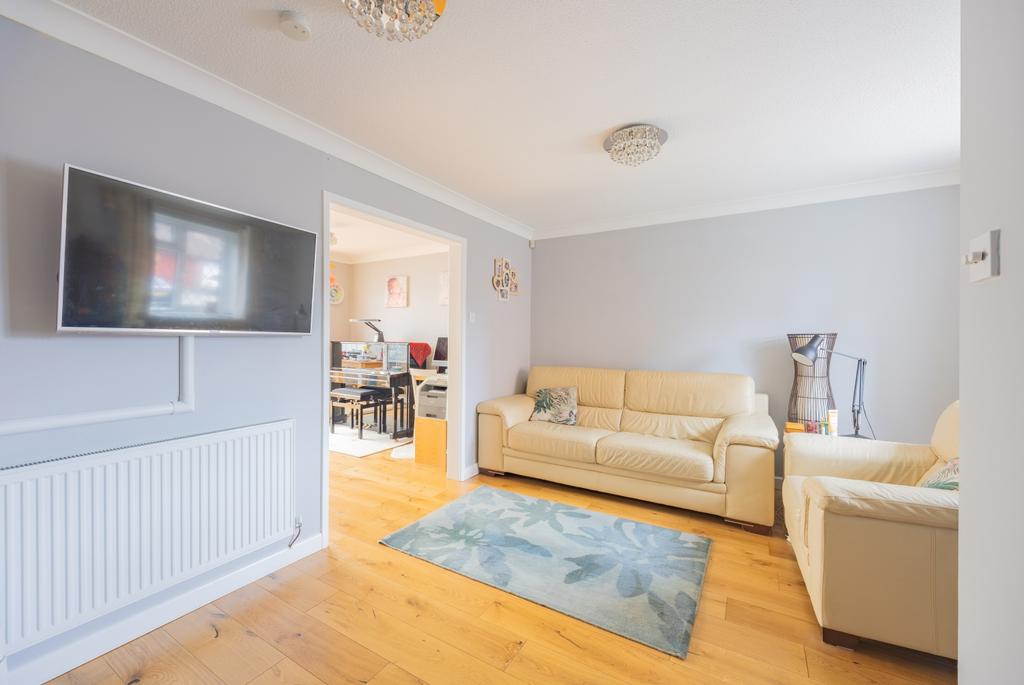 Ewemove Taunton Lynor Close (11)