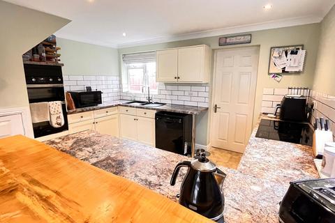 undefined, Rotherfield, Sundorne Heights, Shrewsbury, Shropshire, SY1