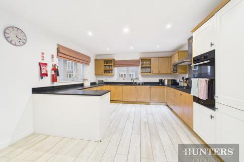 4 bedroom detached house for sale, Britannia Drive, Moor Road, Filey