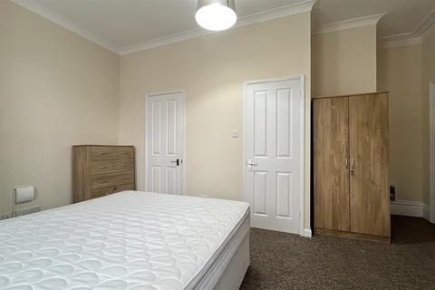 undefined, Camborne Road, Sutton SM2