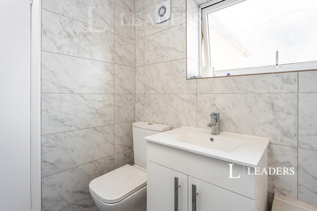 Bathroom 2
