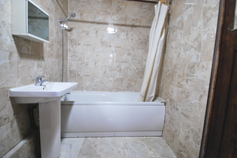 2 bedroom flat to rent, FLAT 1, 163 EALING ROAD