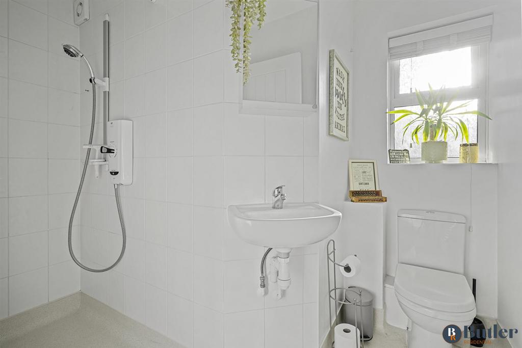 Downstairs Wet Room