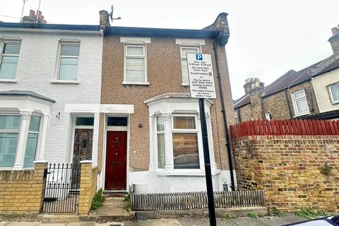 Glenavon Road | London | E15