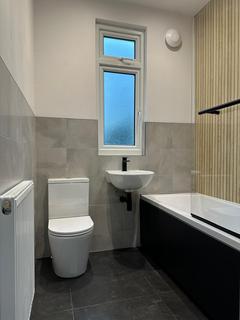 3 bedroom terraced house to rent, Third Avenue, Gillingham, ME7