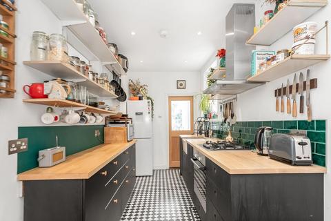2 bedroom apartment for sale, Pepys Road, Telegraph Hill, London, SE14