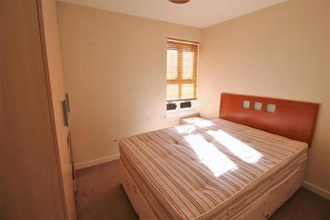 2 bedroom apartment to rent, The Mews, City Centre