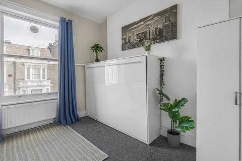1 bedroom flat to rent, Castletown Road, London, W14