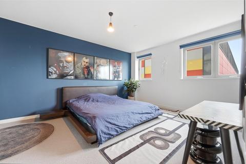2 bedroom apartment for sale, Armada Way, London E6