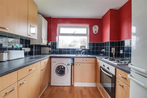 undefined, Blenheim Chase, Leigh-on-Sea SS9