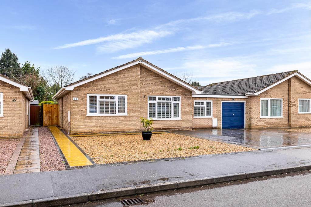 24 Mountbatten Avenue (Pinchbeck)-3.jpg