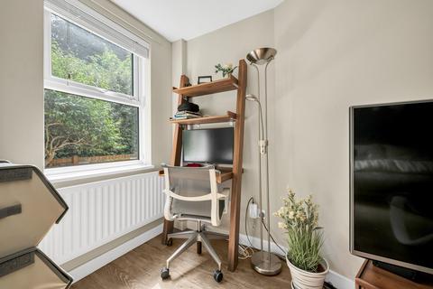 3 bedroom terraced house for sale, Burgos Grove, London SE10