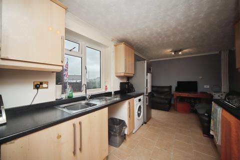 3 bedroom end of terrace house for sale, Scot Close, Bridgwater, TA6