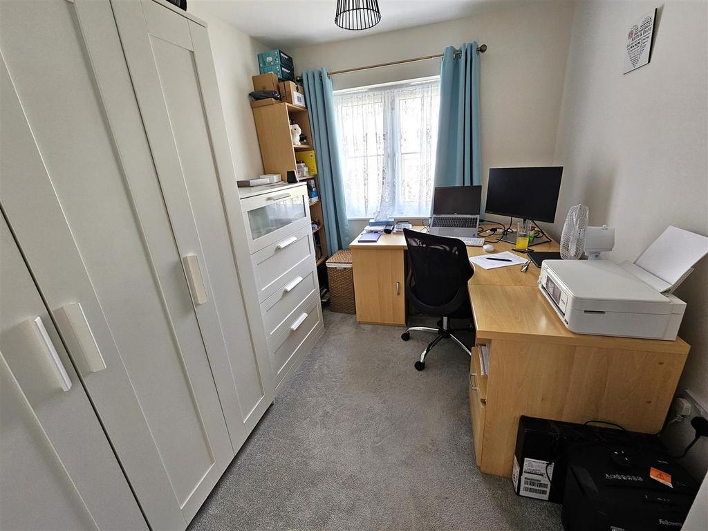 Bedroom 3.jpg