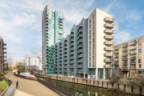 undefined, High Street, London E15