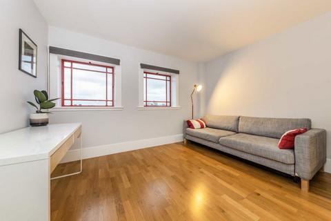 1 bedroom flat to rent, Highbury Stadium Square, London N5