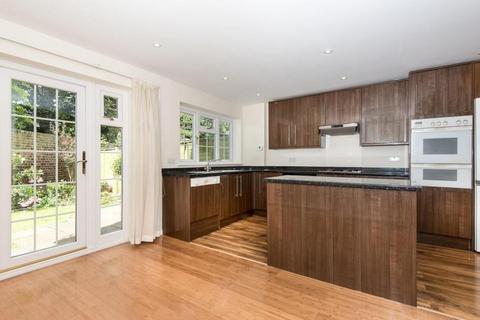 undefined, Richmond,  Surrey,  TW9