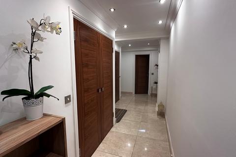 3 bedroom flat for sale, Beechworth, Willesden Lane, NW6