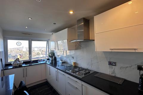 3 bedroom flat for sale, Beechworth, Willesden Lane, NW6