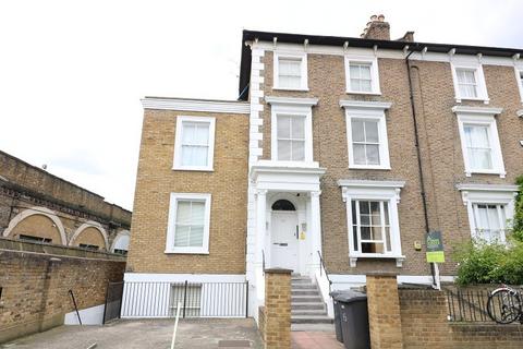 Ravenscourt Road,  Ravenscourt Park, W6