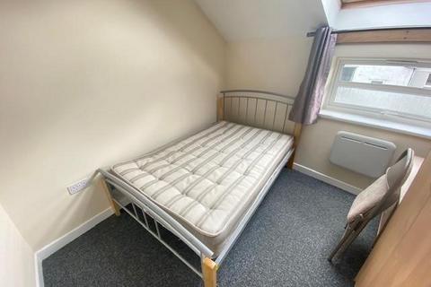 3 bedroom apartment to rent, Regent Street, Plymouth PL4