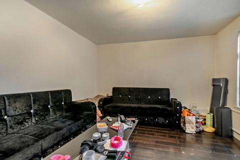 undefined, Uttley Close, Sheffield, S9