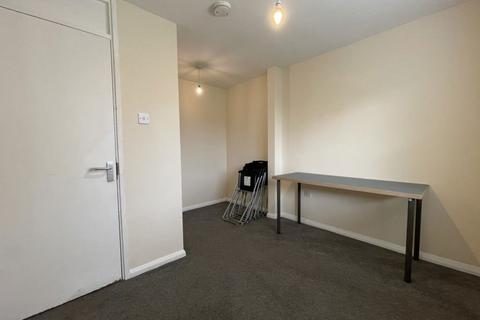 undefined, Pendleton, Ravensthorpe PE3 7LY